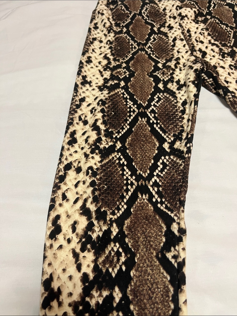 LuLaRoe Neutral Snake Print Leggings in Brown, Cream, Black - Picture 2 of 5